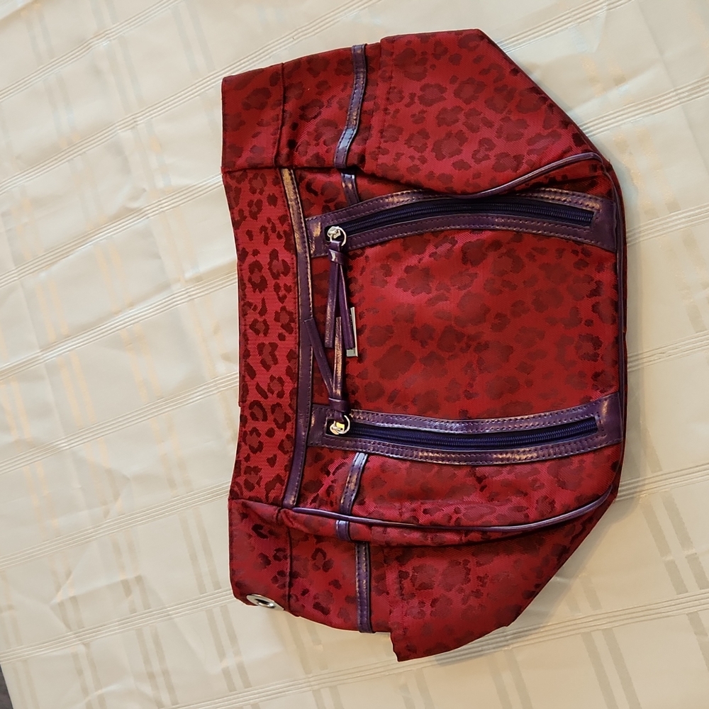 Red and purple Demi miche shell